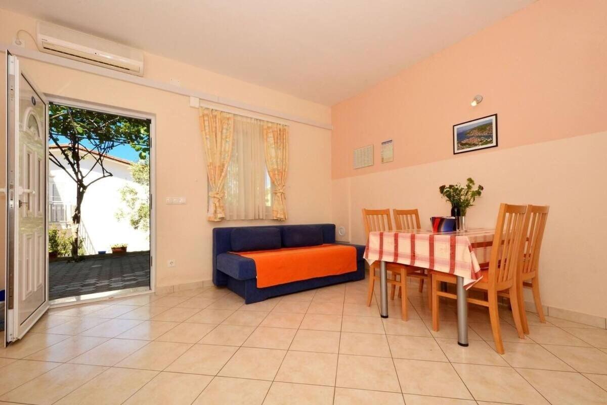 Apartments Sima Trogir Exterior foto